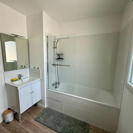 Holiday home Maison Moderne Proche Foret - Pmr - 6 Pers.