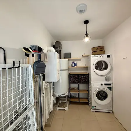 Maison Moderne Proche Foret - Pmr - 6 Pers. *